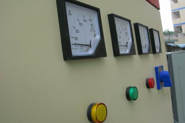 西塞山配电柜-3683讲讲配电柜注意事项